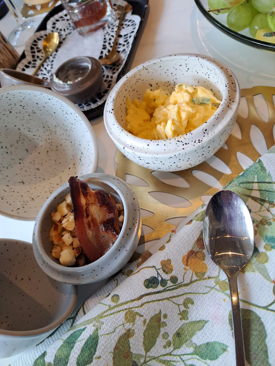Rührei Mit Halloumi Und Pilzen Speck