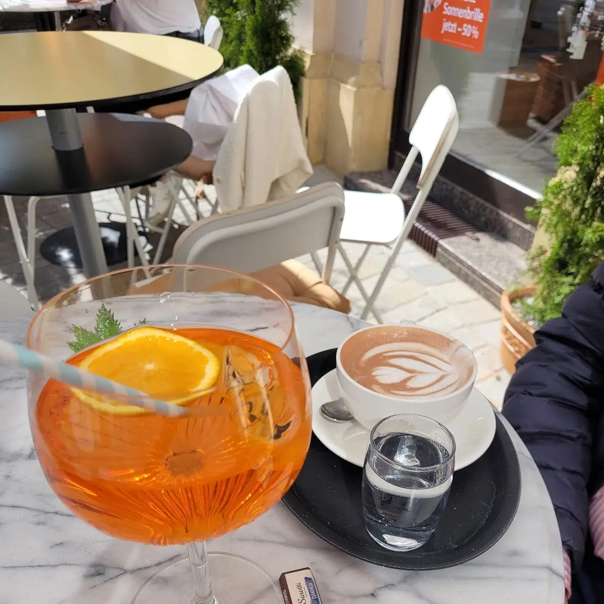 Aperol Und Heiße Schokolade