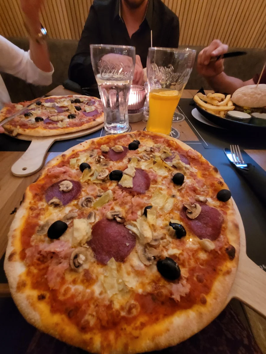 Pizza Capricciosa