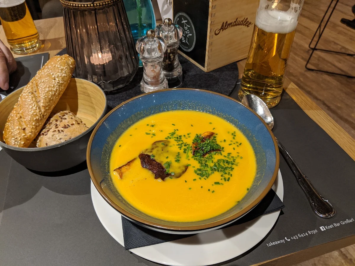 Süßkartoffel-chili-suppe