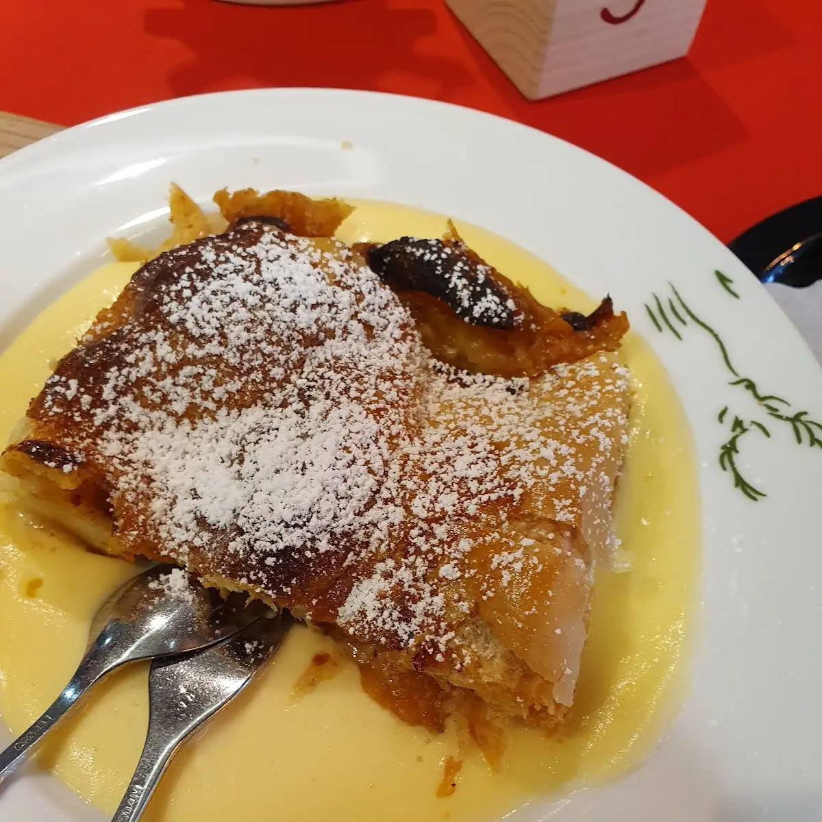 Marillenstrudel