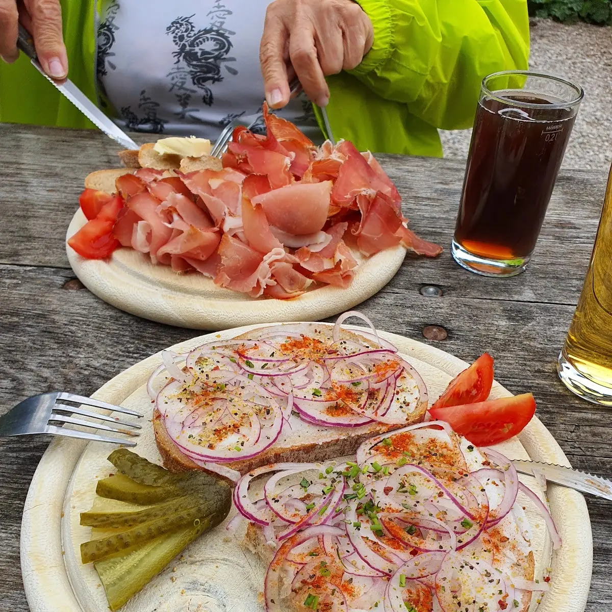 Schmalzbrot Und Speckülatte