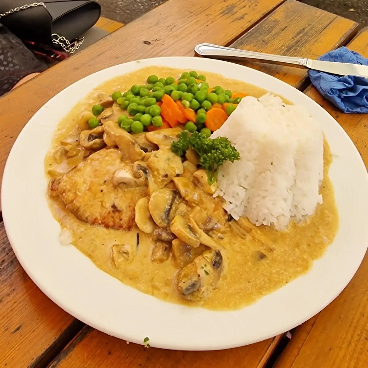 Champignonschnitzel Mit Reis Und Gemüse