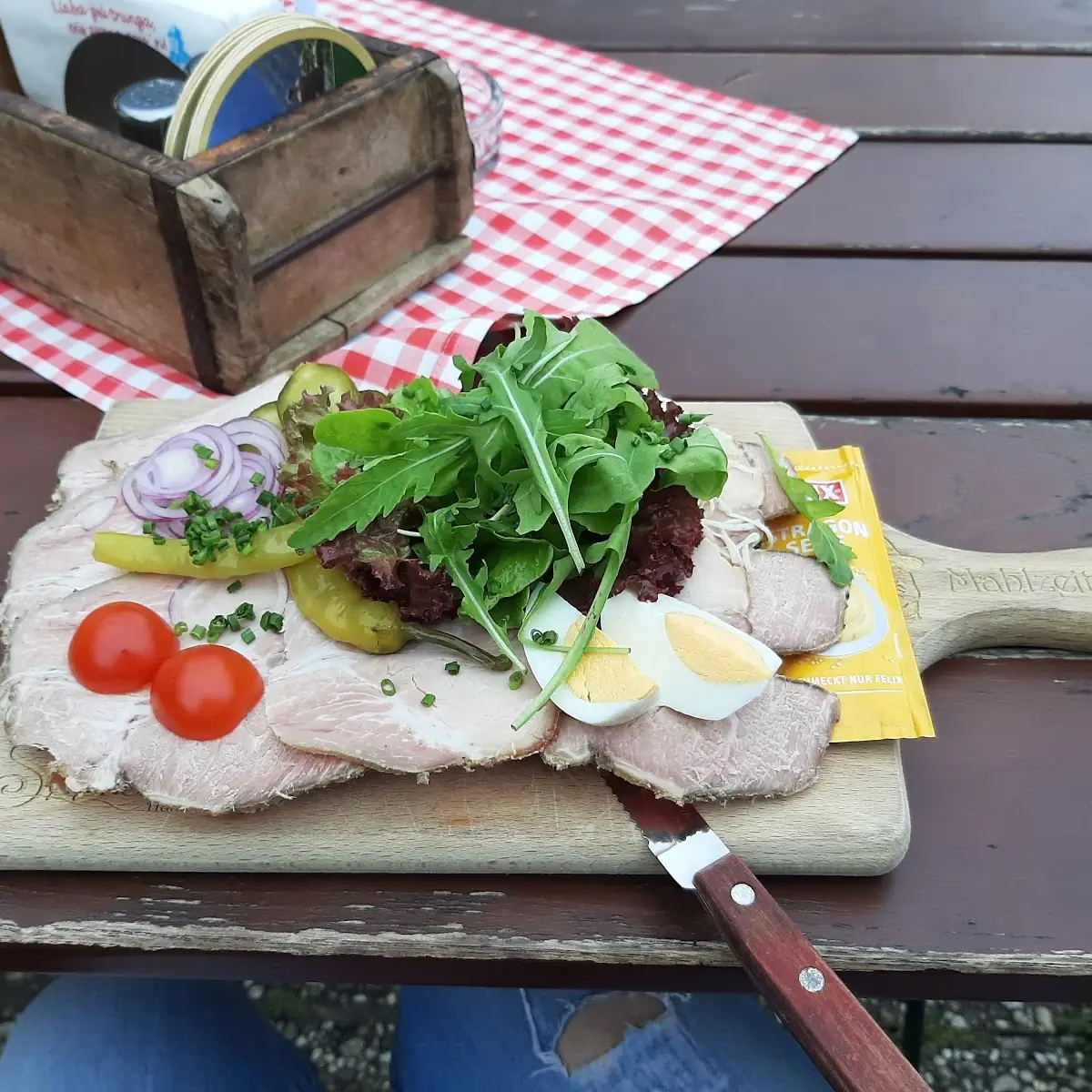 Schweinsbratlbrot
