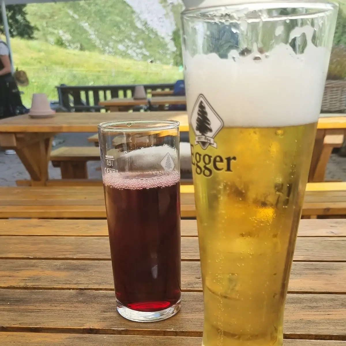 Johannisbeerschorle Und Radler
