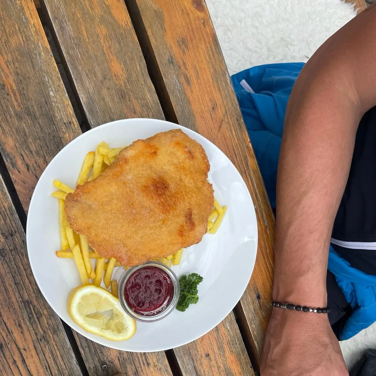 Kinderschnitzel Mit Pommes Oder Kartoffelsalat