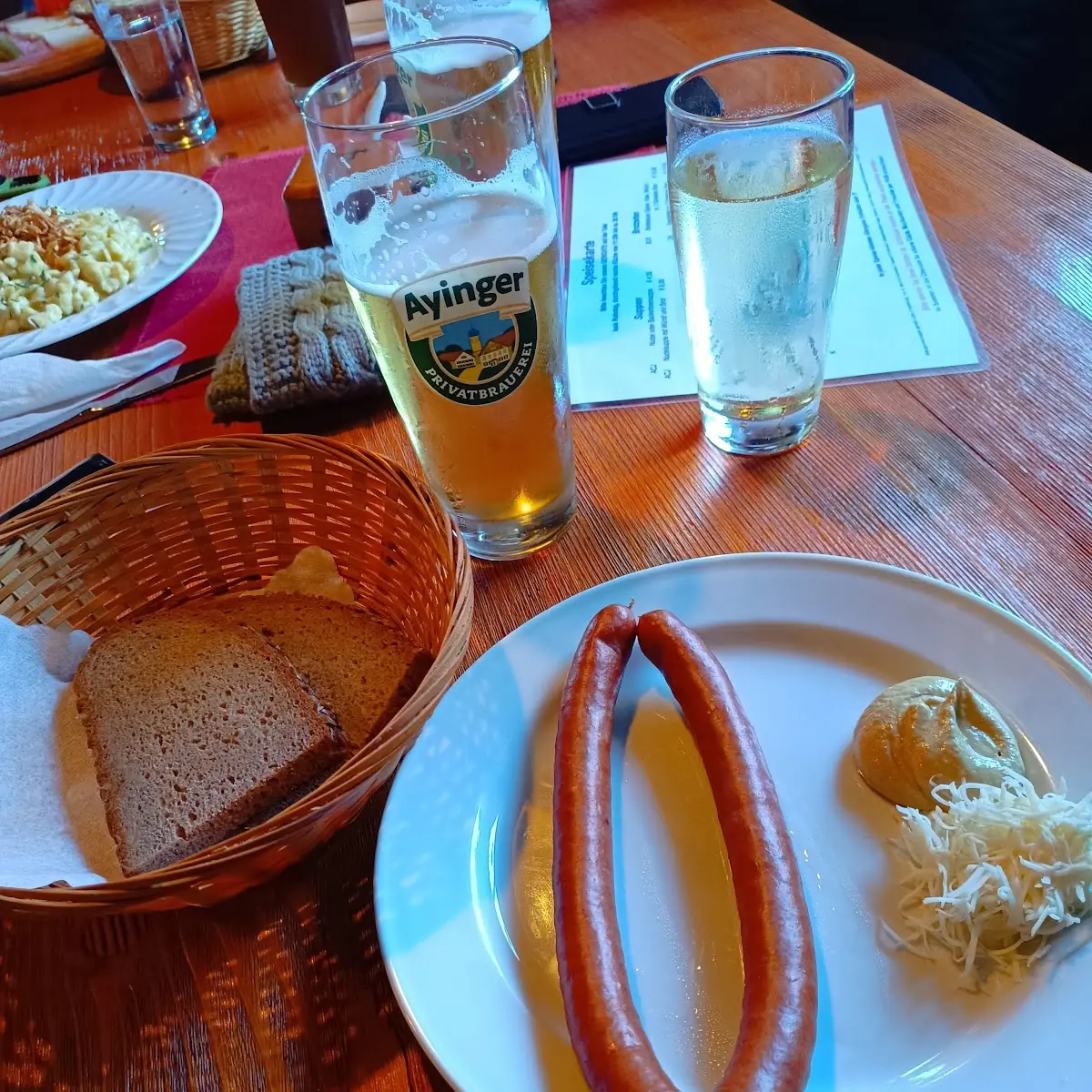 Debreciner Mit Brot
