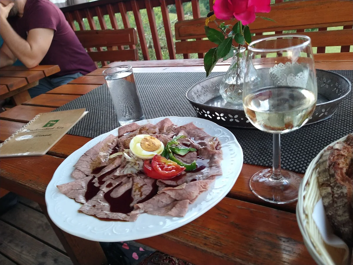 Saures Rindfleisch