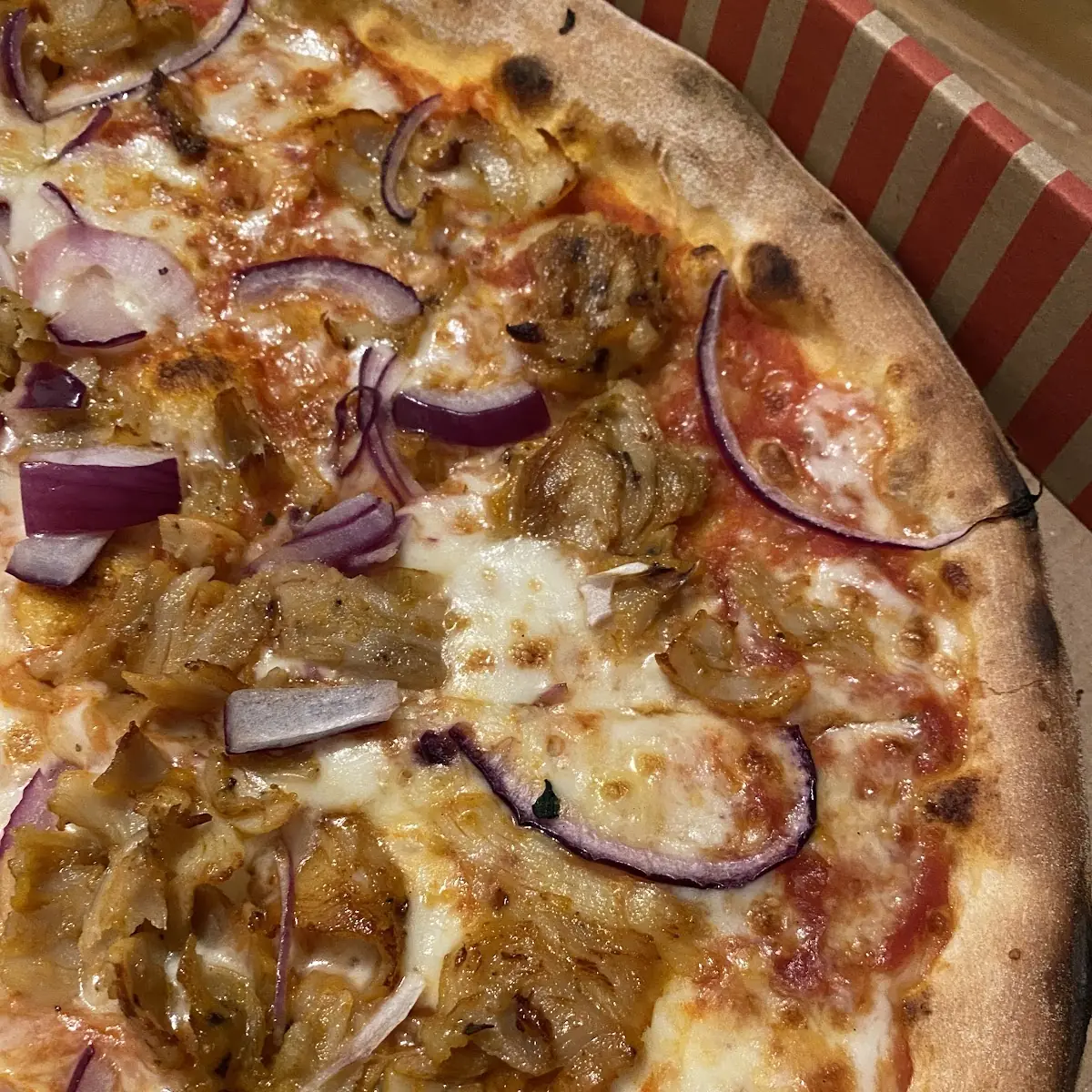 Kebap Pizza