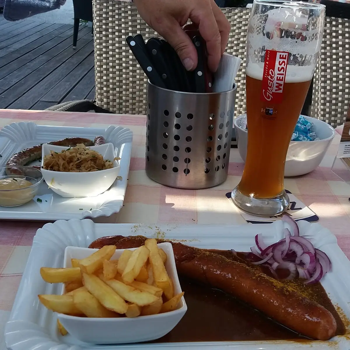 Currywurst Mit Pommes Frites