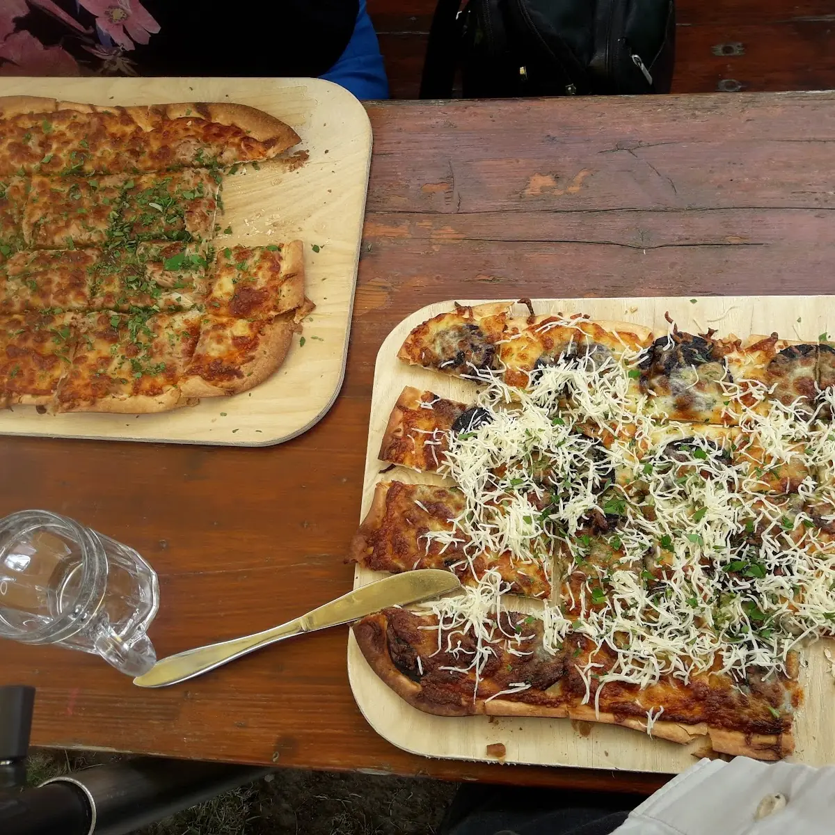 Flammkuchen Thunfisch Und Blunzi