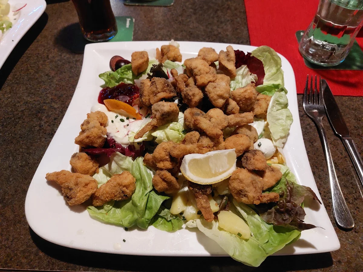 Salatplatte Mit Gebackenen Champignon