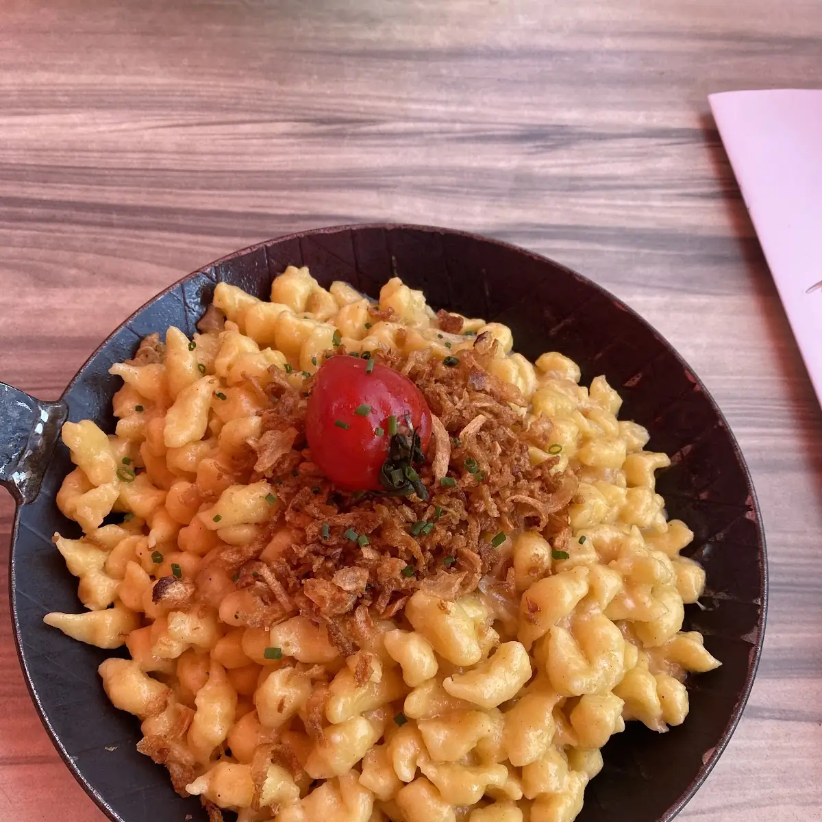 Käsespätzle Mit Krautsalat