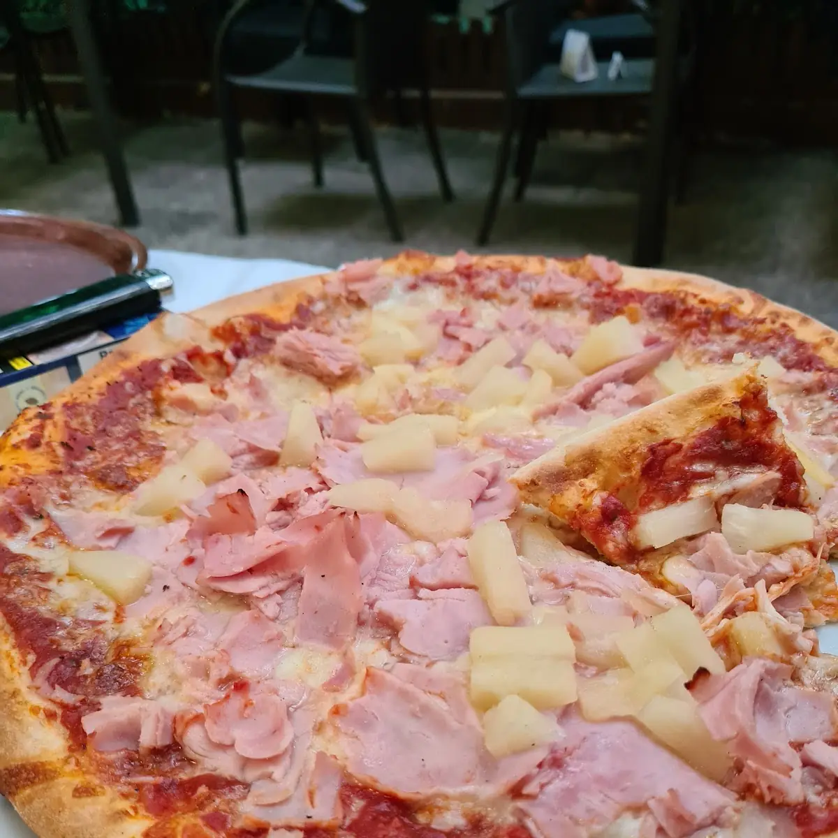 Pizza Hawei