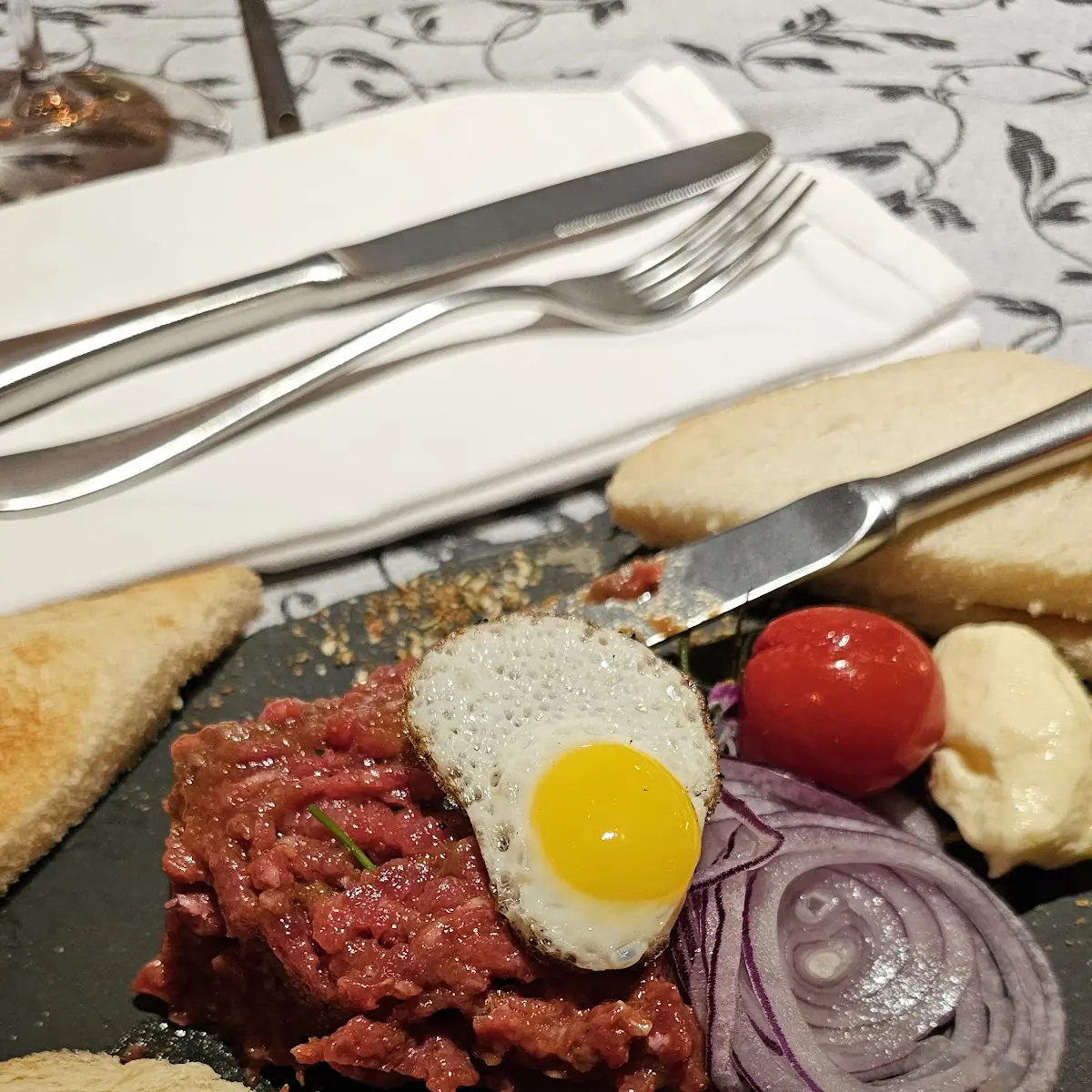 Beef Tatar Ging So