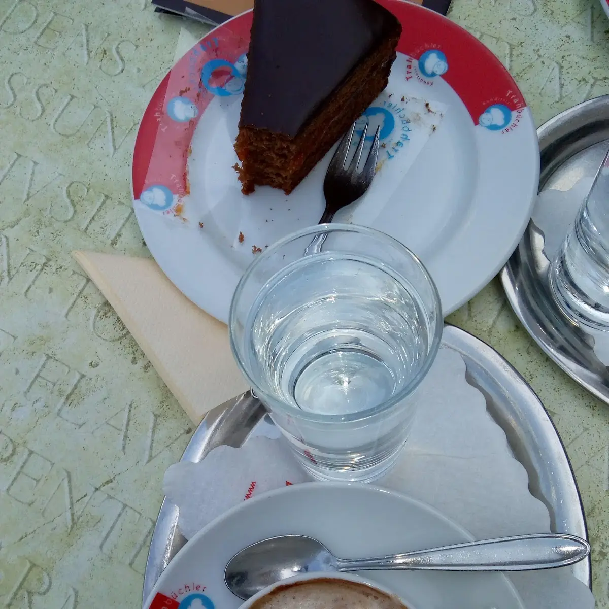 Kastanien Kuchen Und Cappuccino