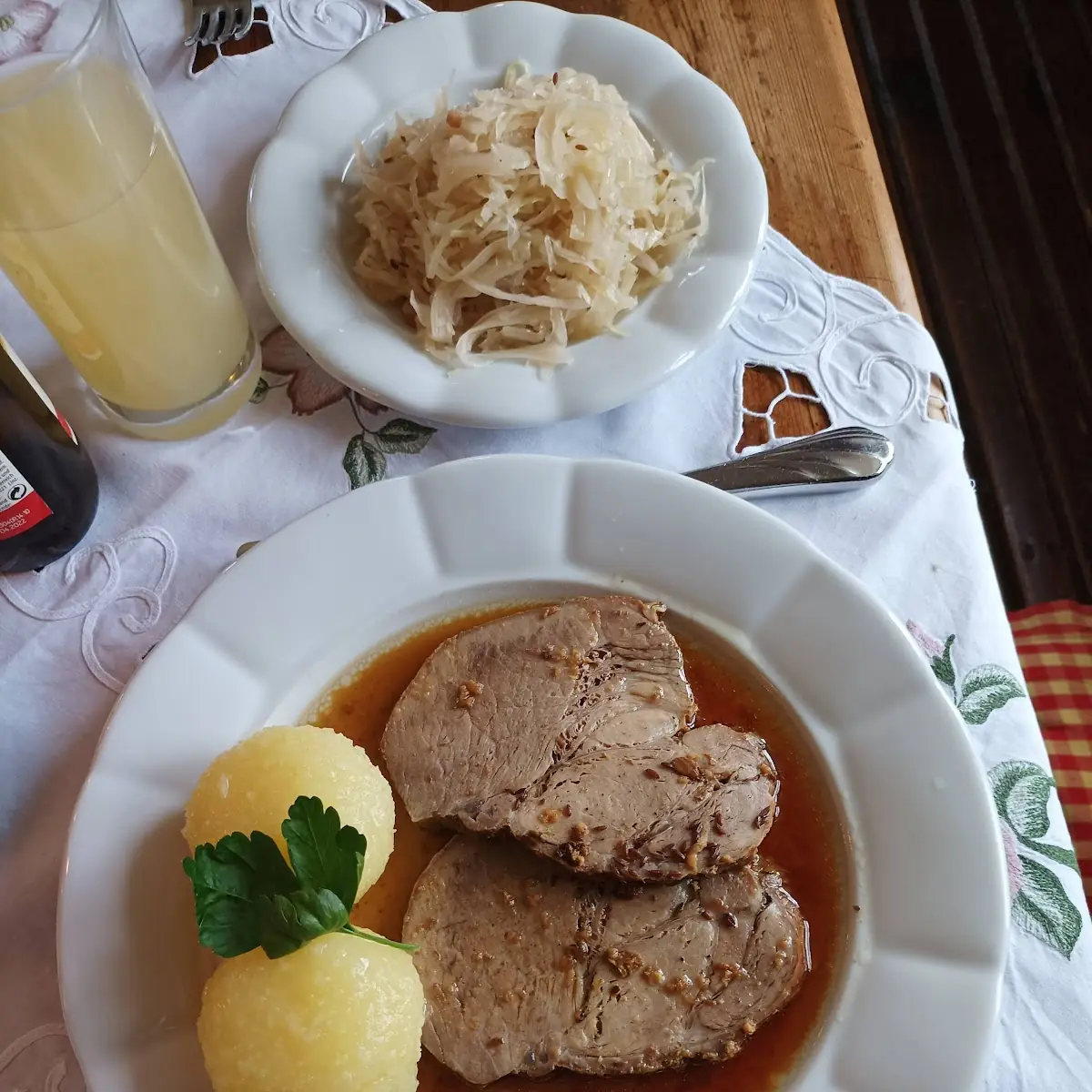 Schweinsbraten Mit Waldviertler Knödel