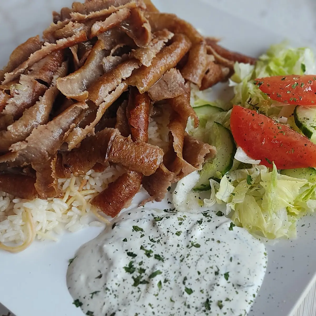 Kebab Teller Mit Reis Und Rindfleisch