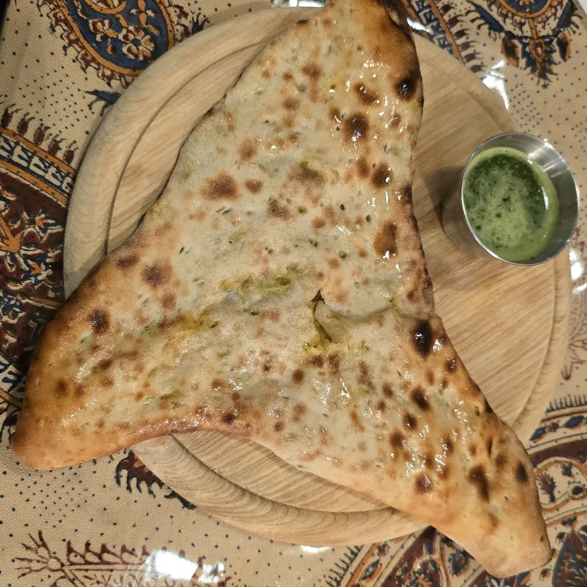 Tandoor Bolani