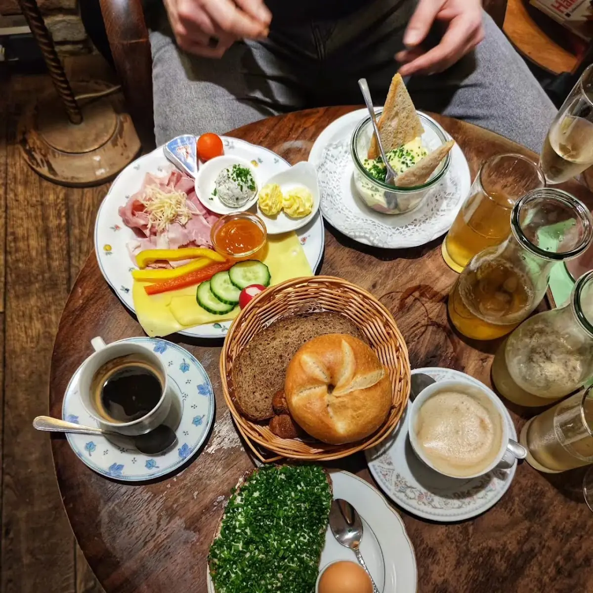 Großes Frühstück Mit Schinken Und Käse