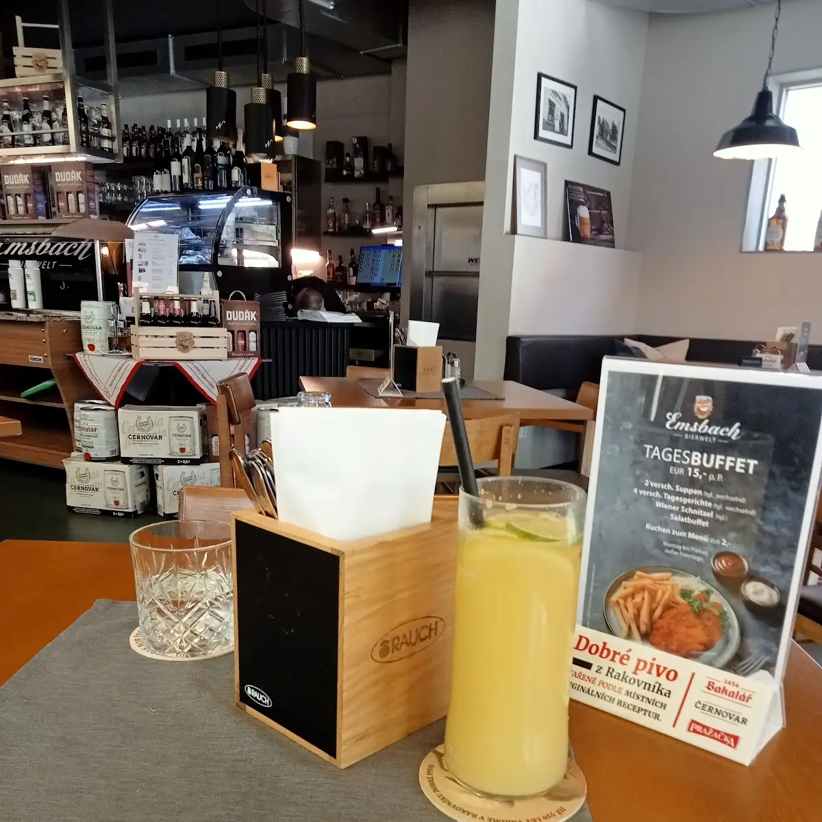 Hausgemachte Limonade