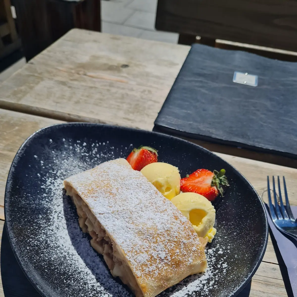Apfelstrudel