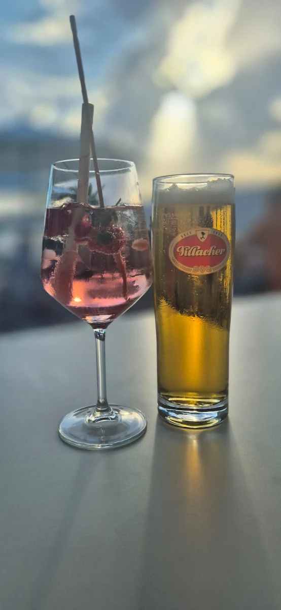 Aperol Spritz Und Villacher Bier