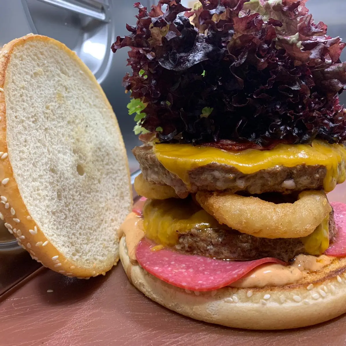 Damaskus Burger