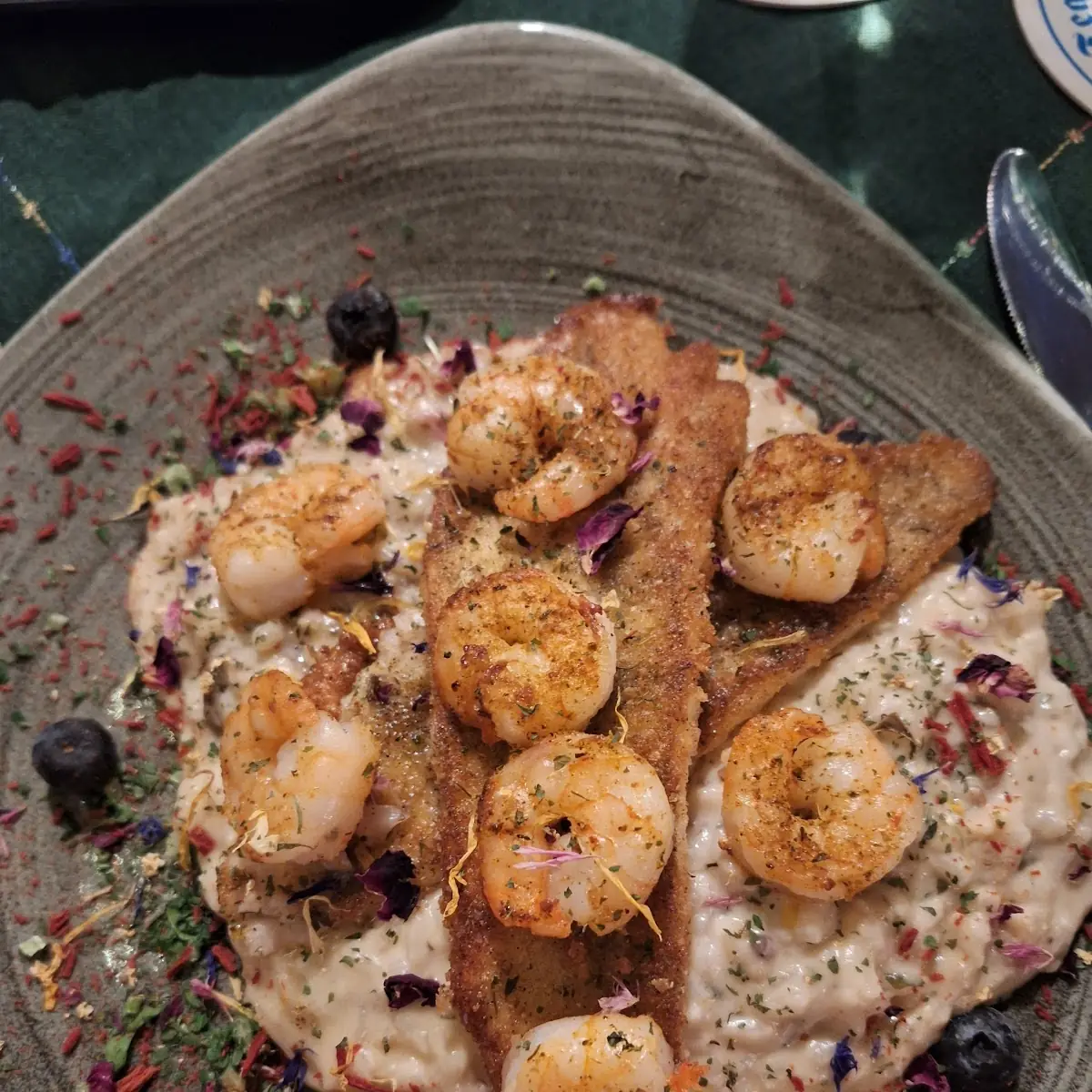 Zander Mit Garnelen Und Schwammerlrisotto