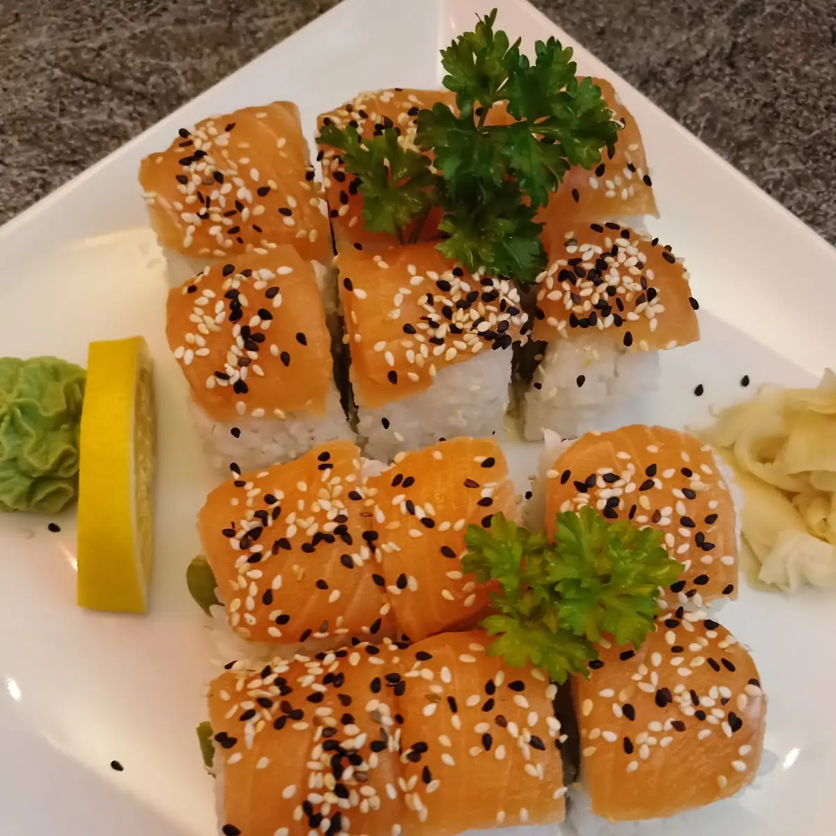 Lachs -sesam Maki
