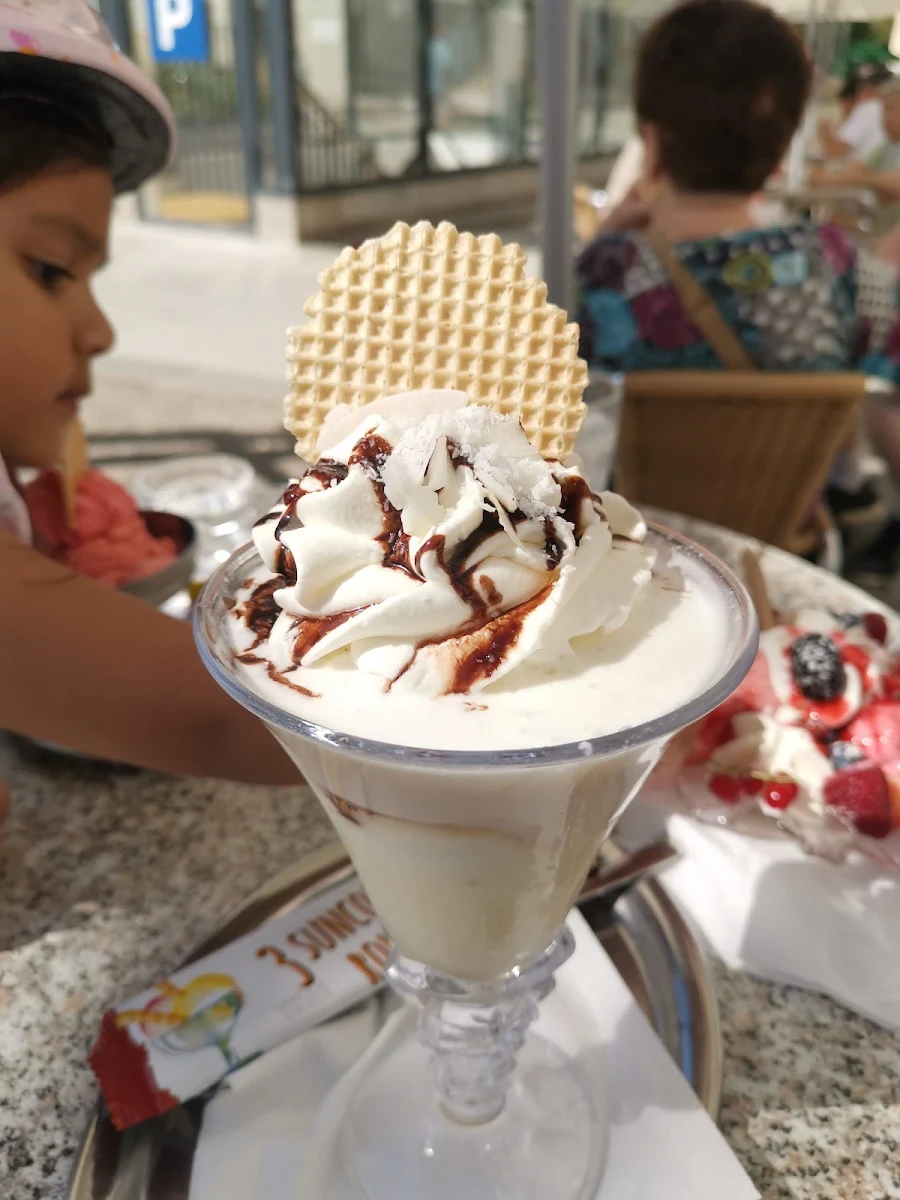 Apfel Zimt Pistazien Cappuccino Eis