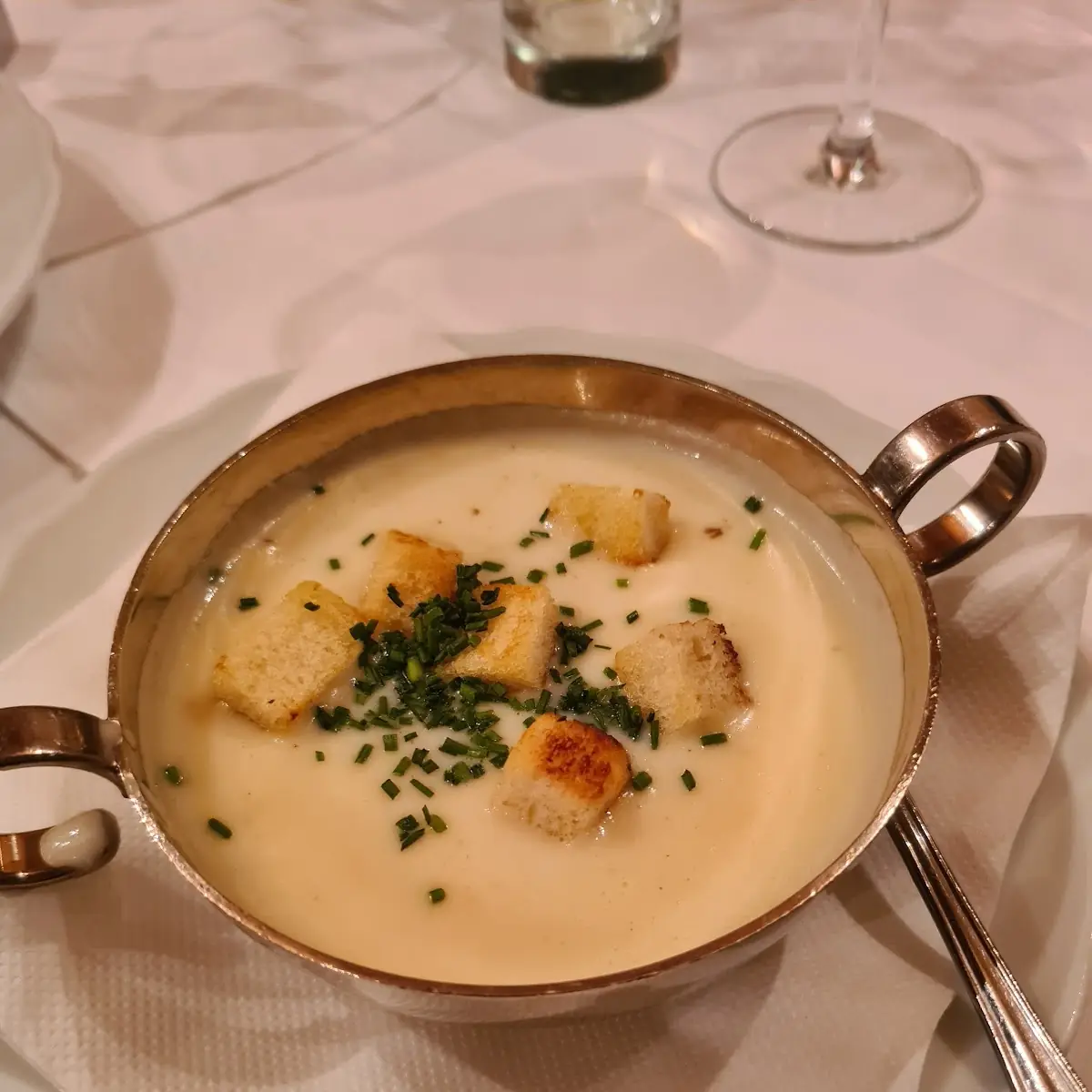 Knoblauchcremesuppe