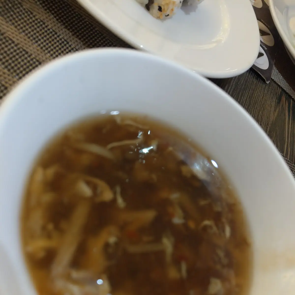 Pikant Säuerliche Suppe