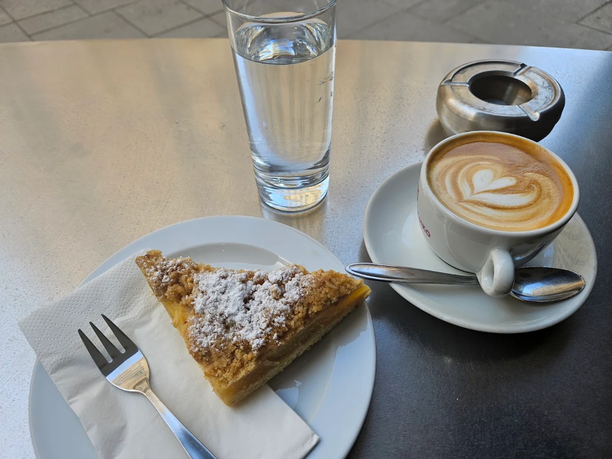 Stück Apfelkuchen