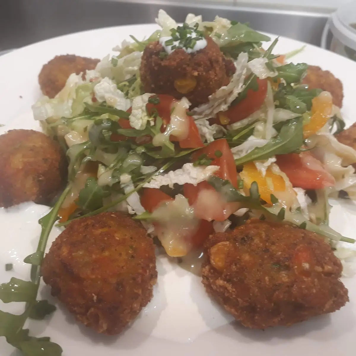 Salat Mit Gebackene Gemüse Snacks