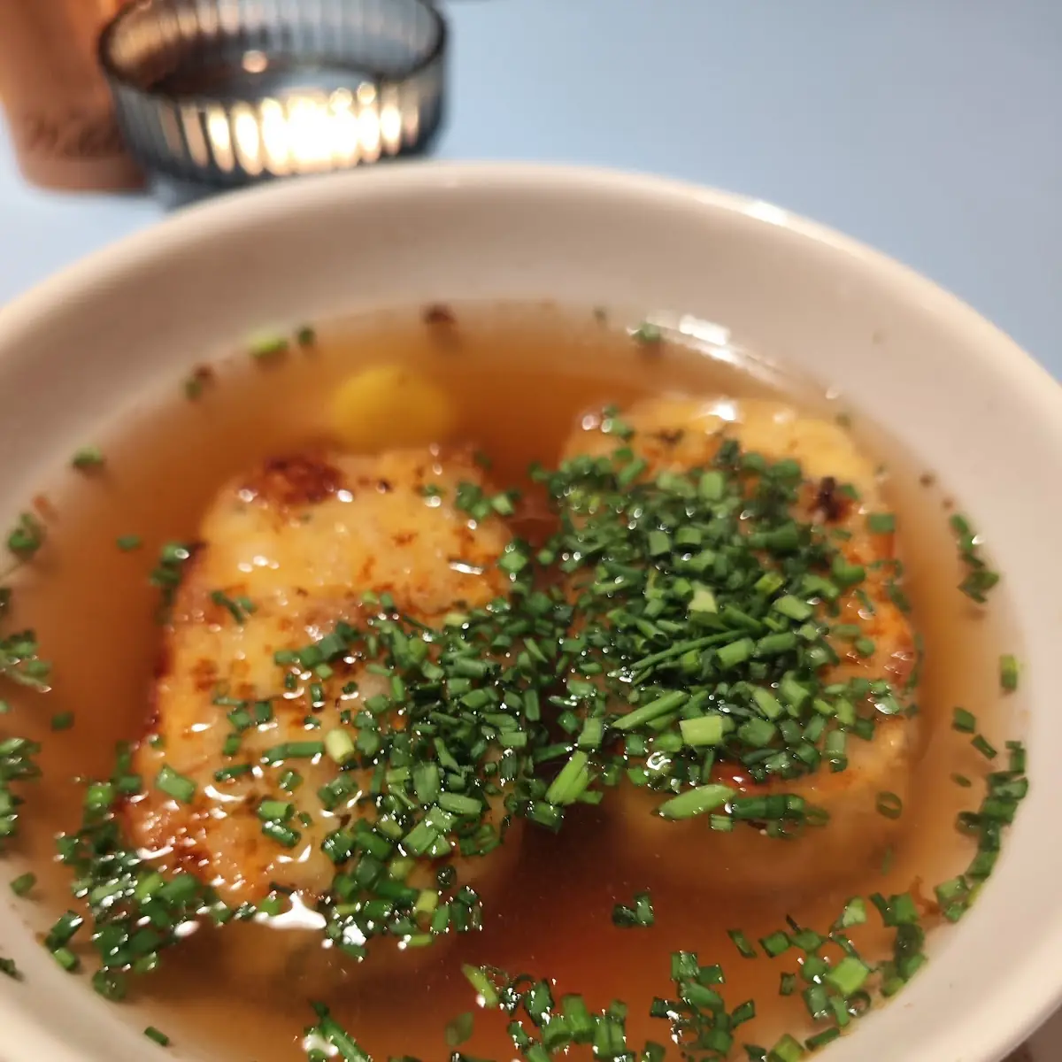 Kaspressknödelsuppe