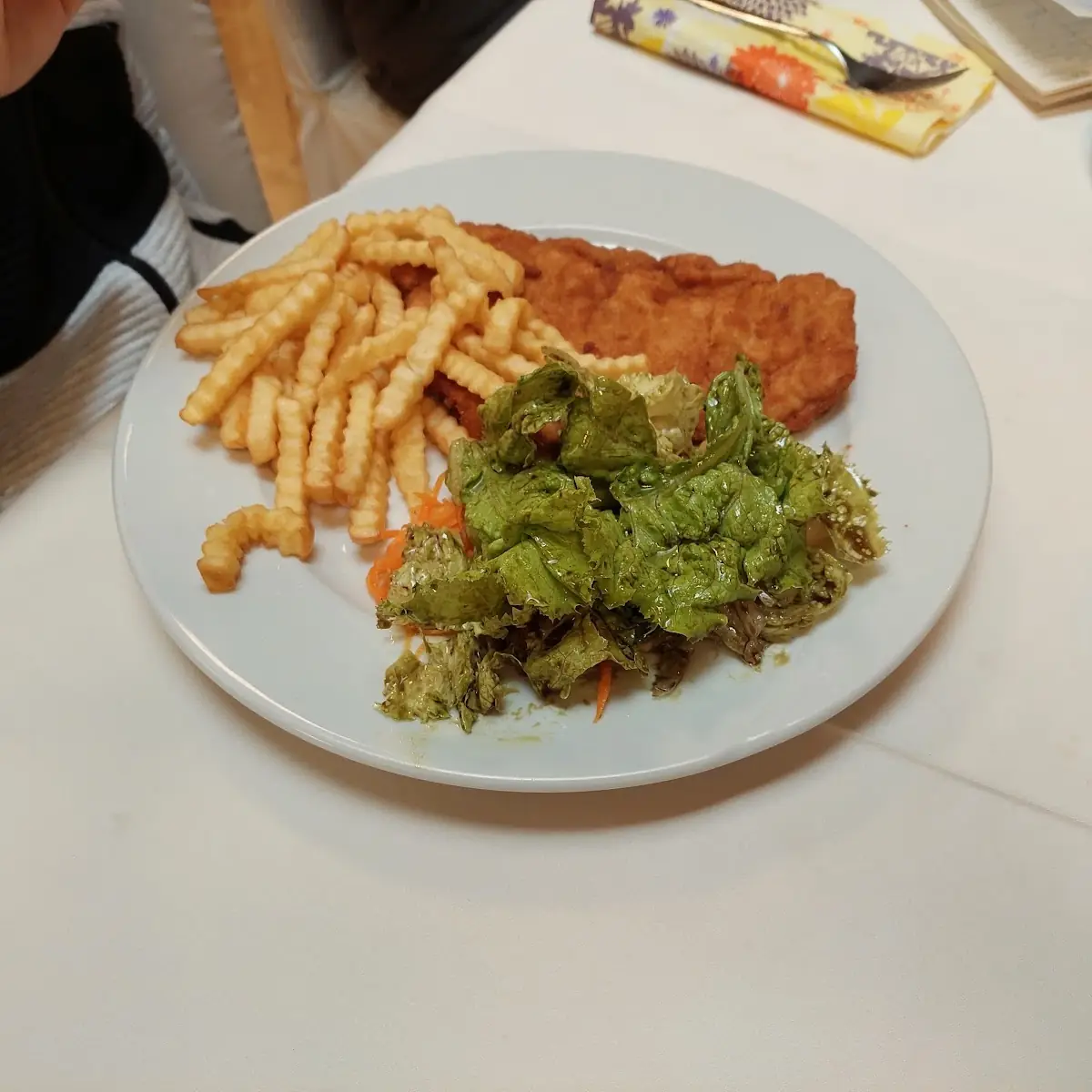 Mit Pommes Und