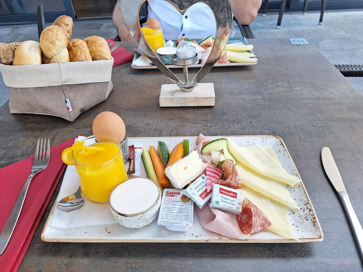Rößlhuber Spezialfrühstück