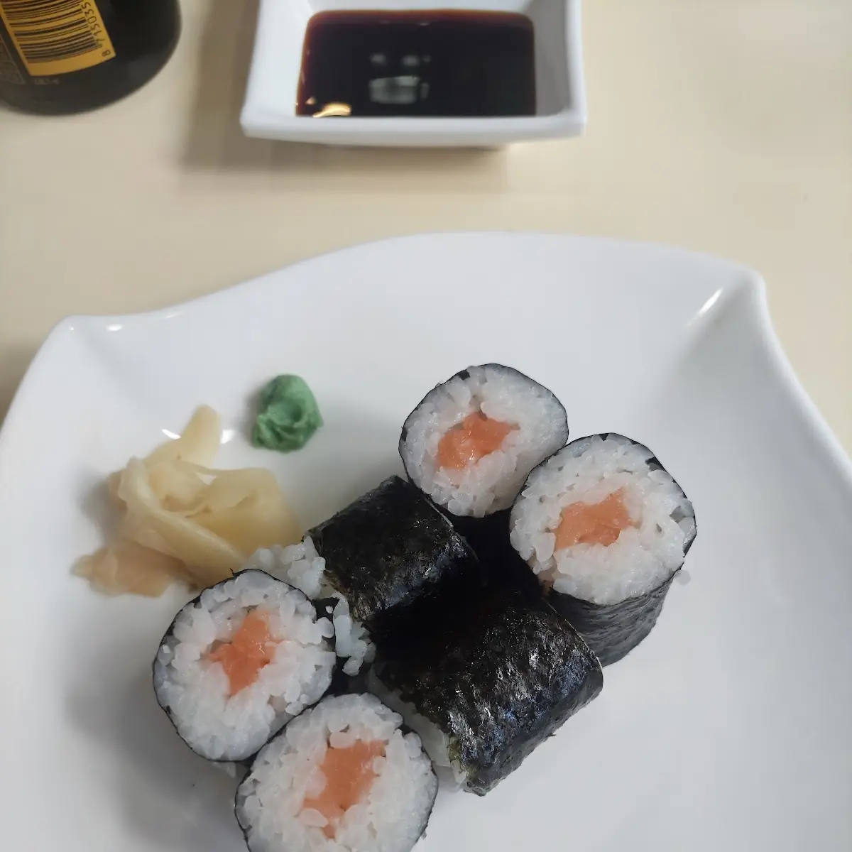 Lachs Maki