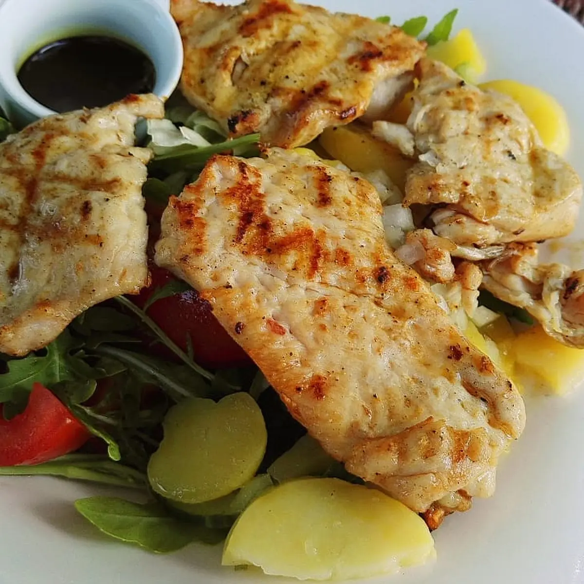 Glutenfreier Steirischer Backhendlsalat