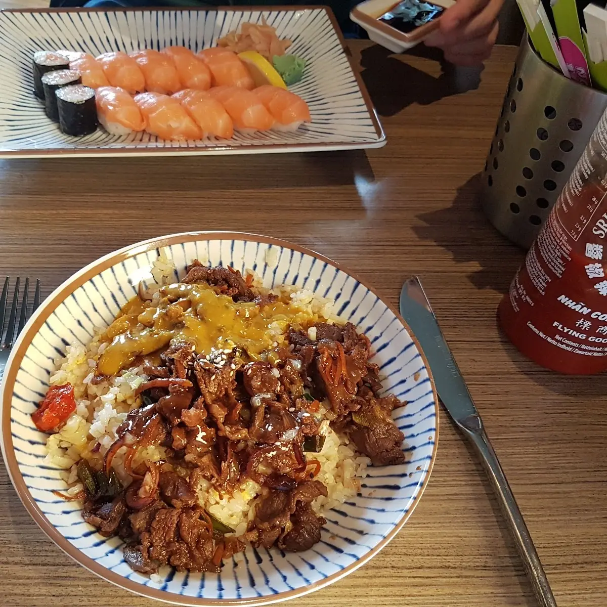 Bulgogi Rind Auf Eierreis Mit Gemüße