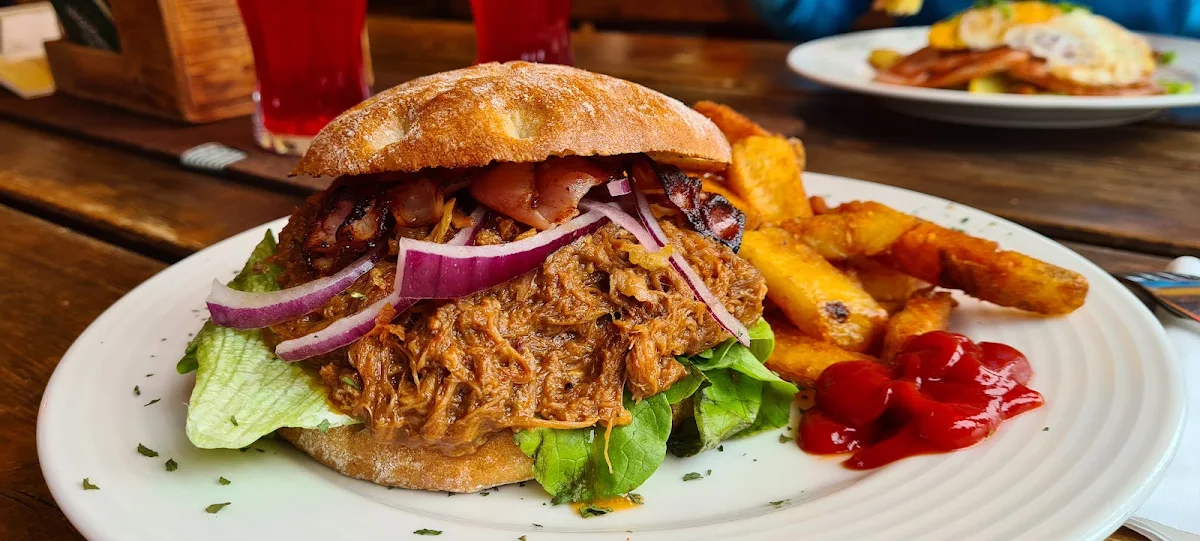 Pulled Pork Burger