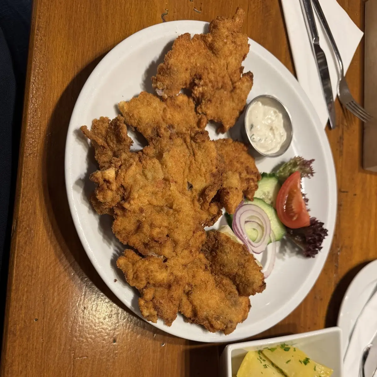 Alt Wiener Backfleisch Mit Petersilie Erdäpfeln
