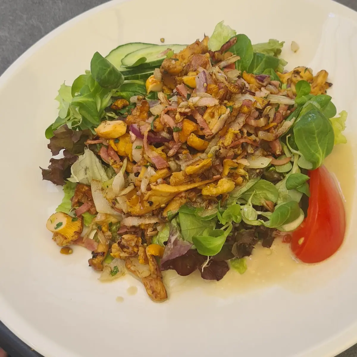 Eierschwammerl-salat