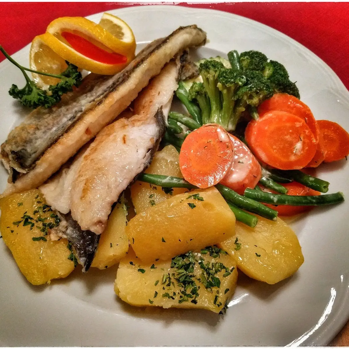 Trout Fillet with Vegetables