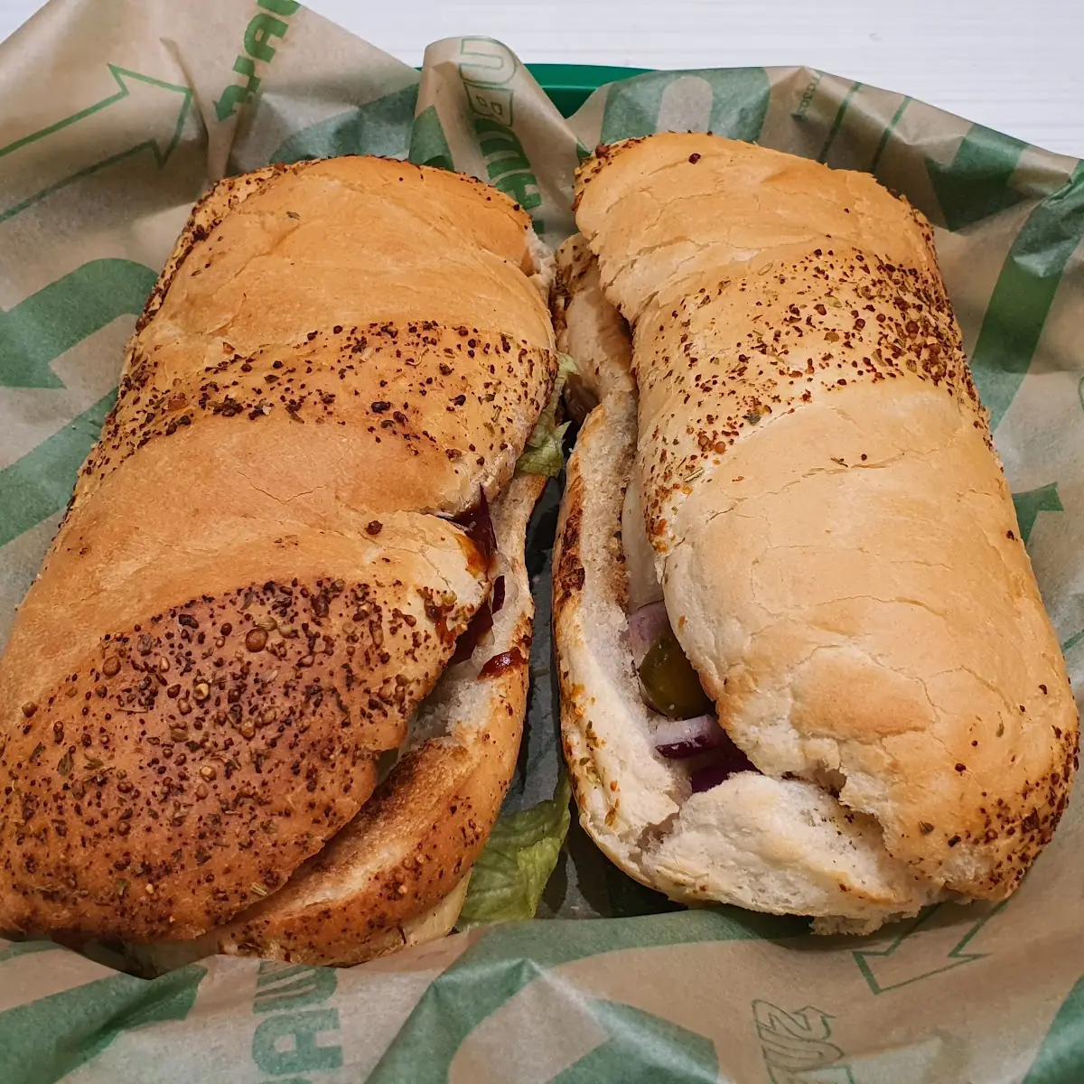 Chicken Teriyaki Sub 30-cm Menü