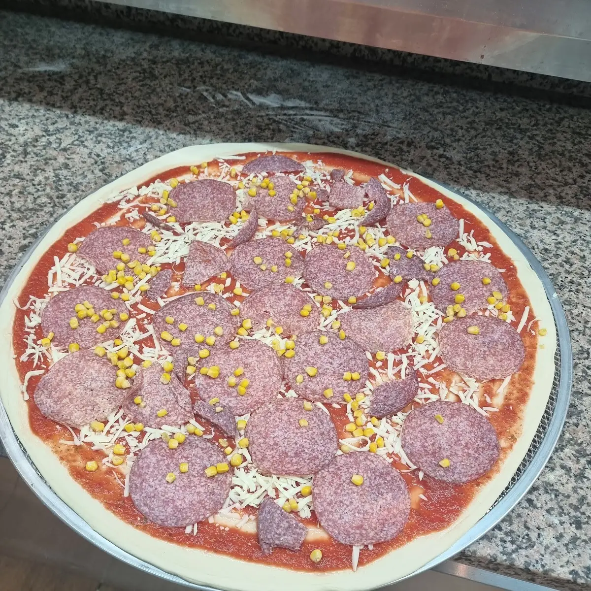 Familienpizza 60cm