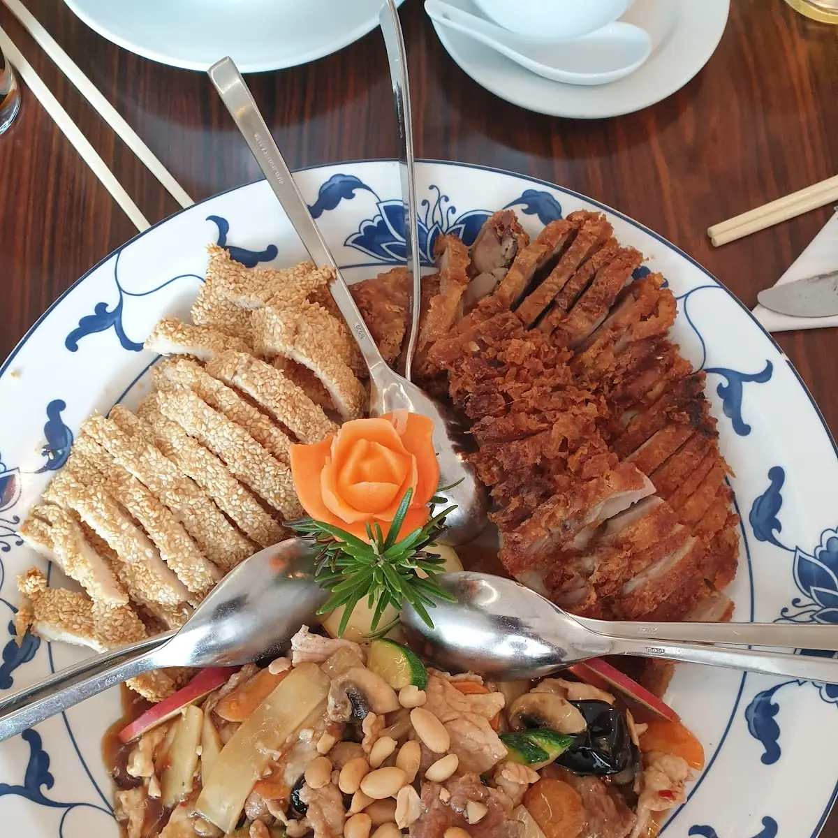 Highlights, China Restaurant Yong Feng