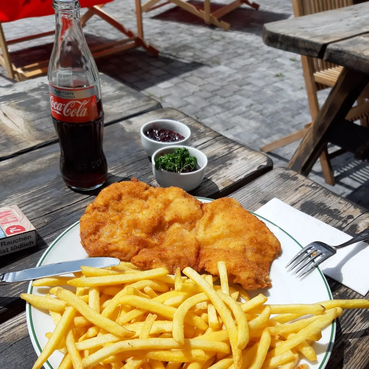Schnitzel Mit Pommes