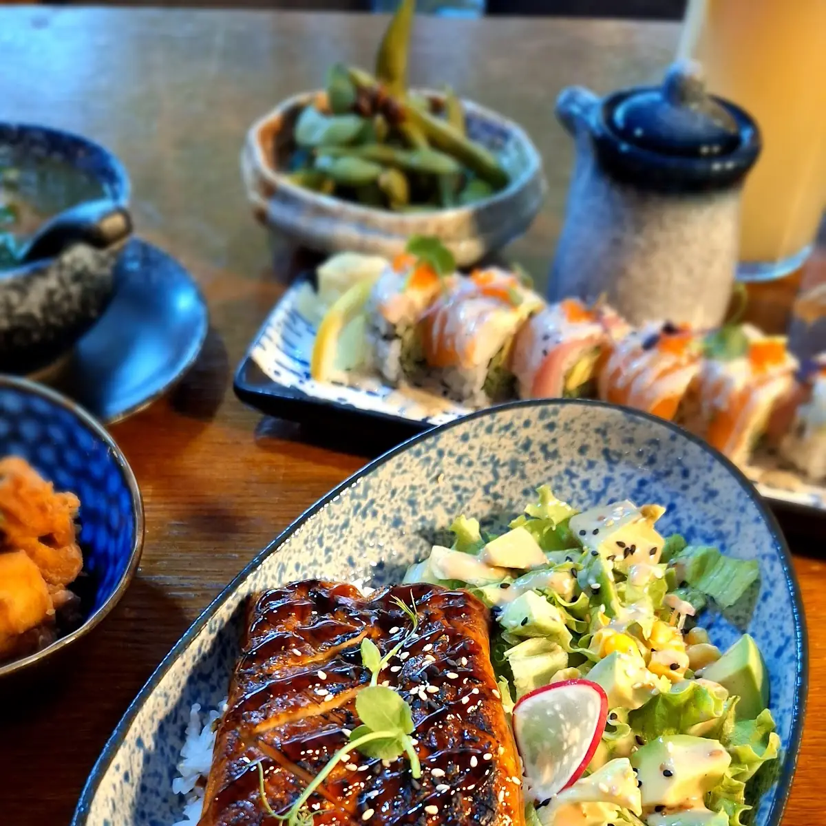Eel Don Bowl